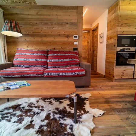 - Mont Blanc Apartmán *