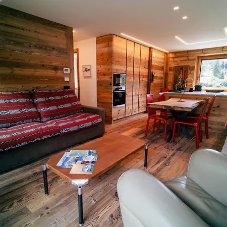 - Mont Blanc Apartmán *