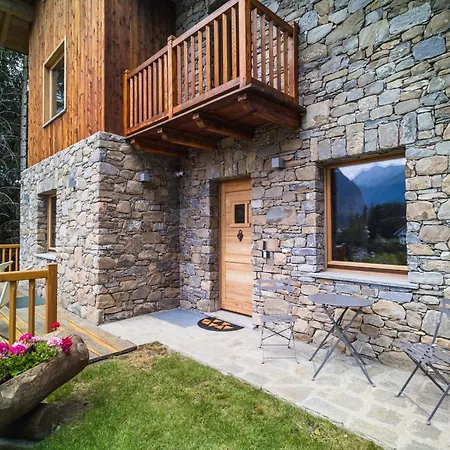 - Mont Blanc Apartmán